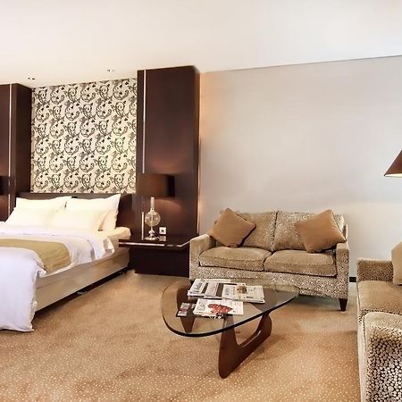 Grand Delta Hotell Medan Eksteriør bilde